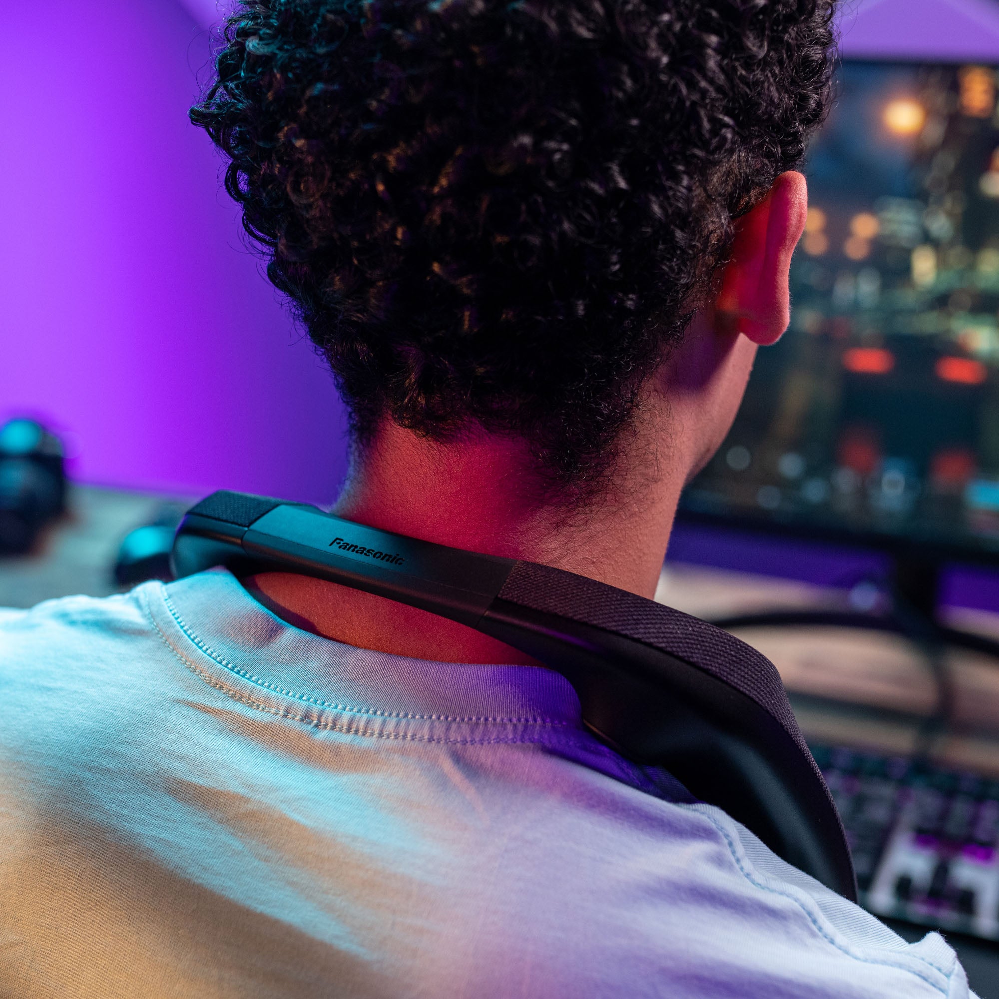 SoundSlayer™ Wireless Wearable Gaming Speaker System