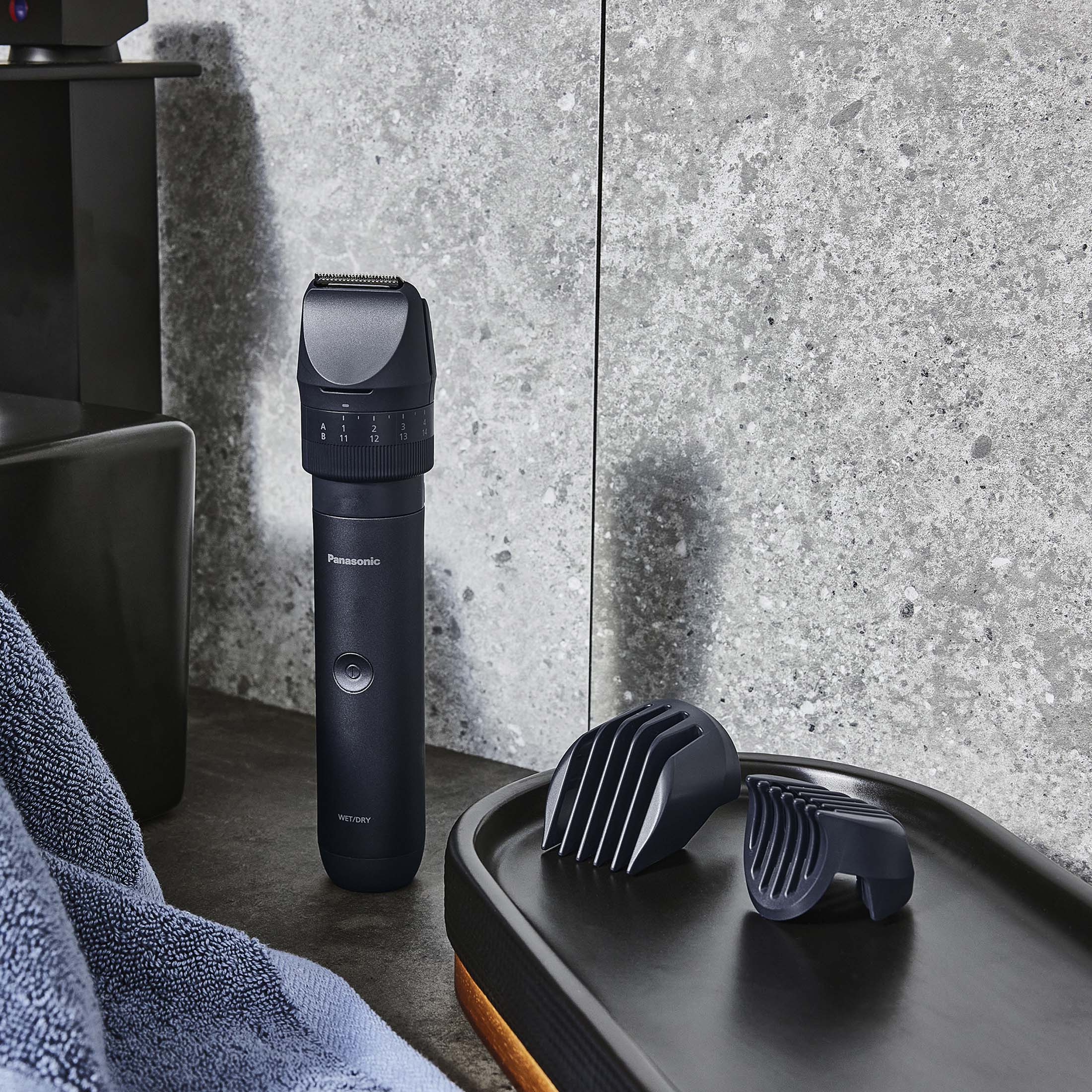MultiShape Beard & Hair Trimmer Starter Kit with 2 Combs (1-20mm)