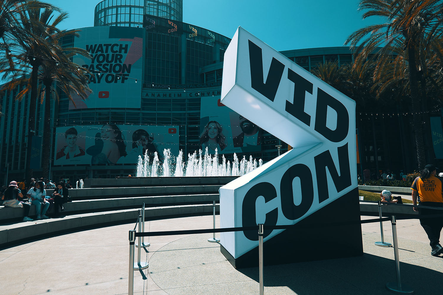 Color Your World: S9 Shines Bright at VidCon 2024