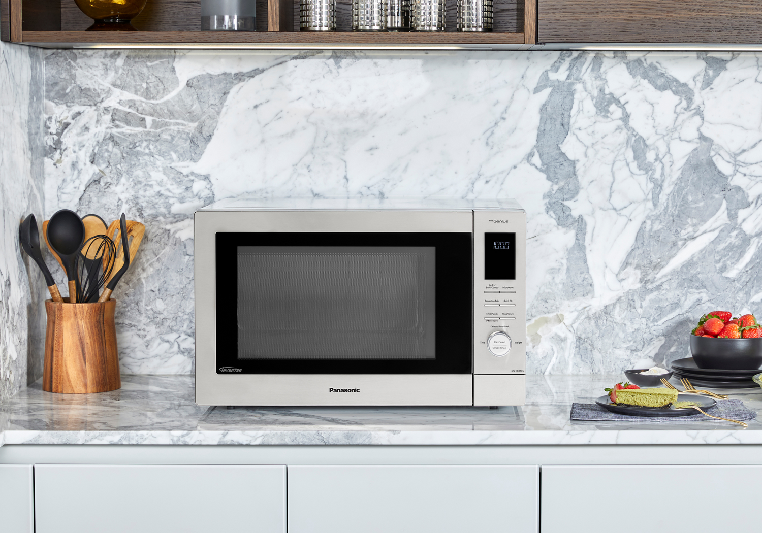 The Kitchen Superstar: Microwave Oven