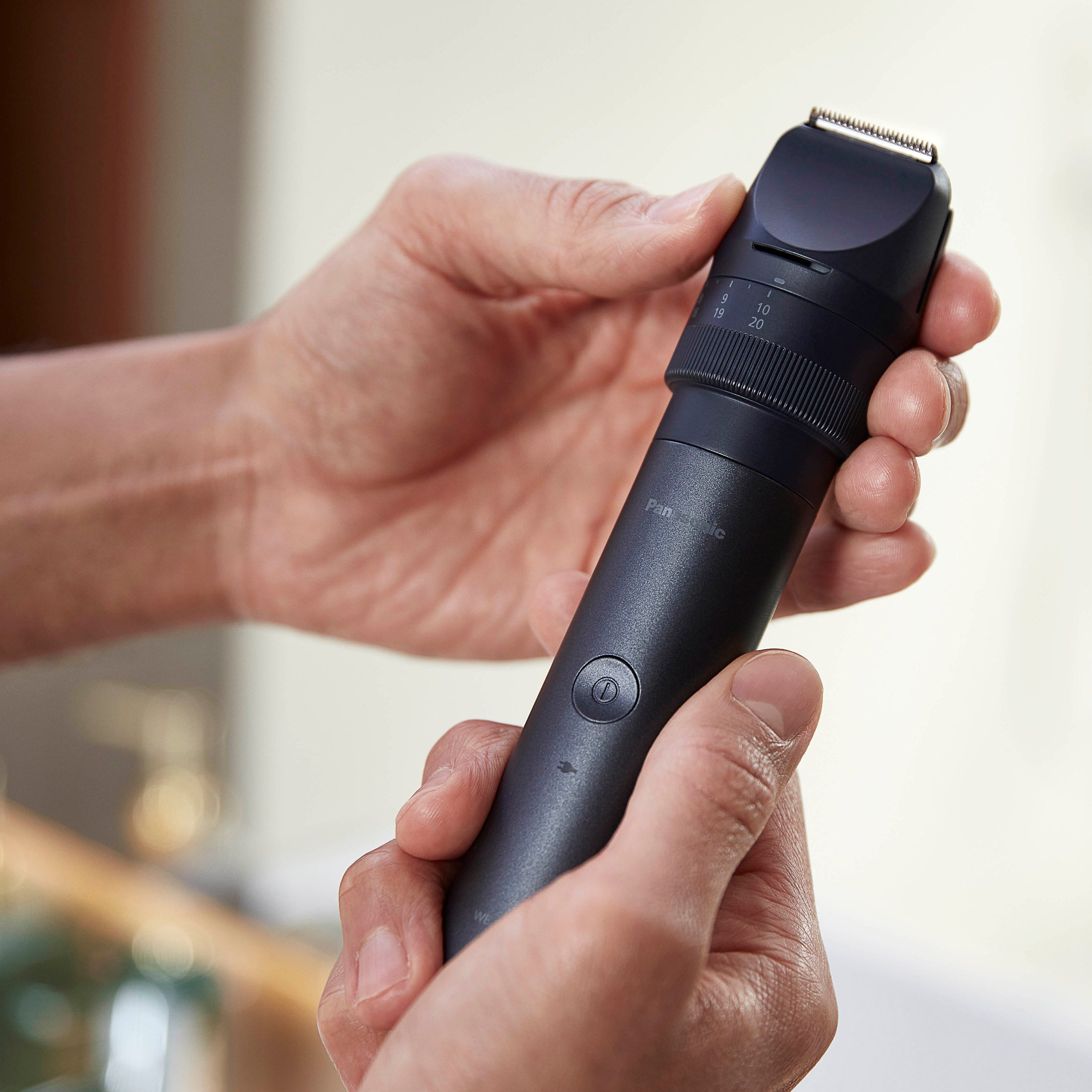 MultiShape Care Series: How to Lubricate Your Beard Trimmer
