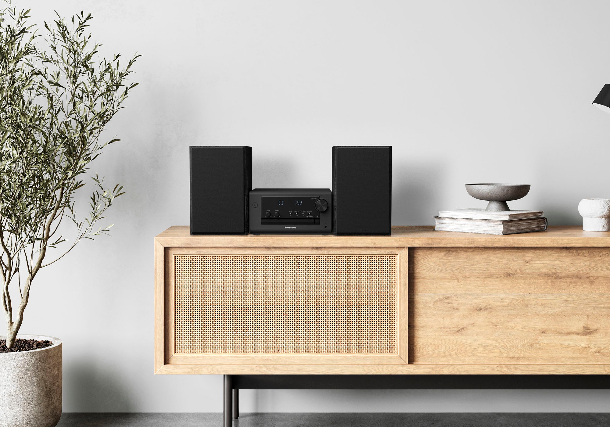 Five Reasons Why a Compact Stereo System is the Ultimate Christmas Tech Gift