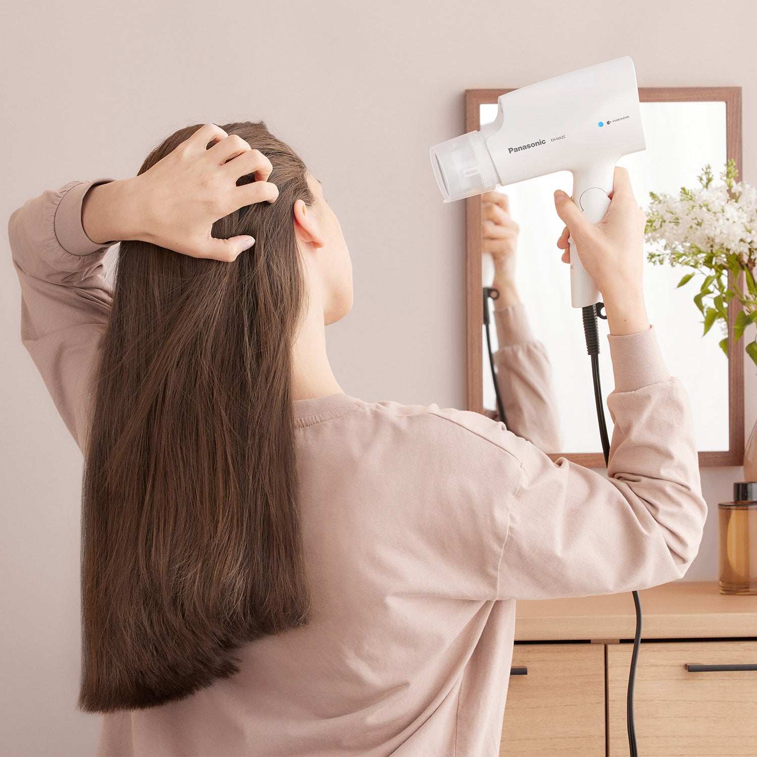 nanoe™ Compact Oscillating Quick-Dry Hair Dryer