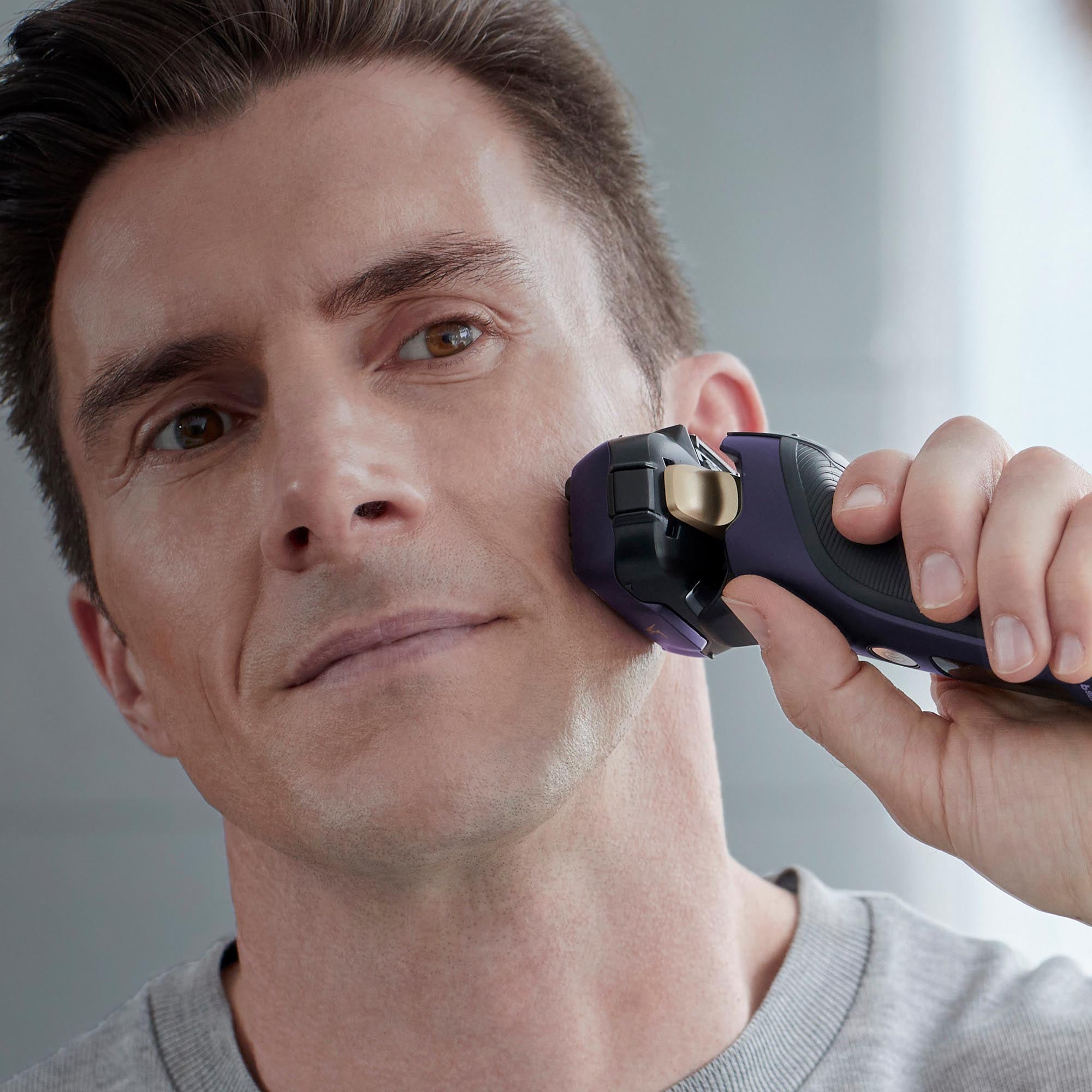 Rasoir électrique ARC5 Advanced à 5 lames pour hommes