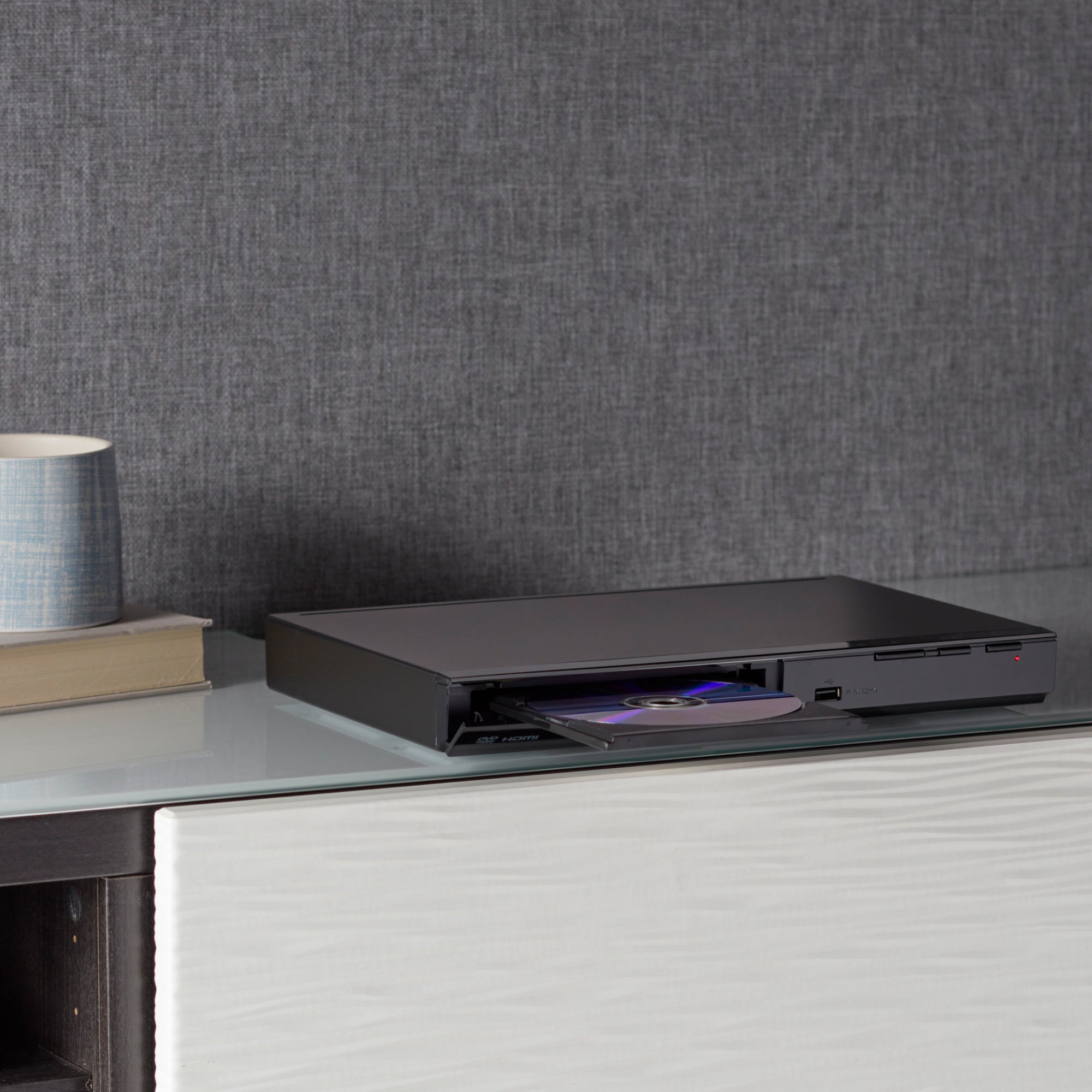 DVD Player Dolby Digital Sound, 1080p HD Upscaling