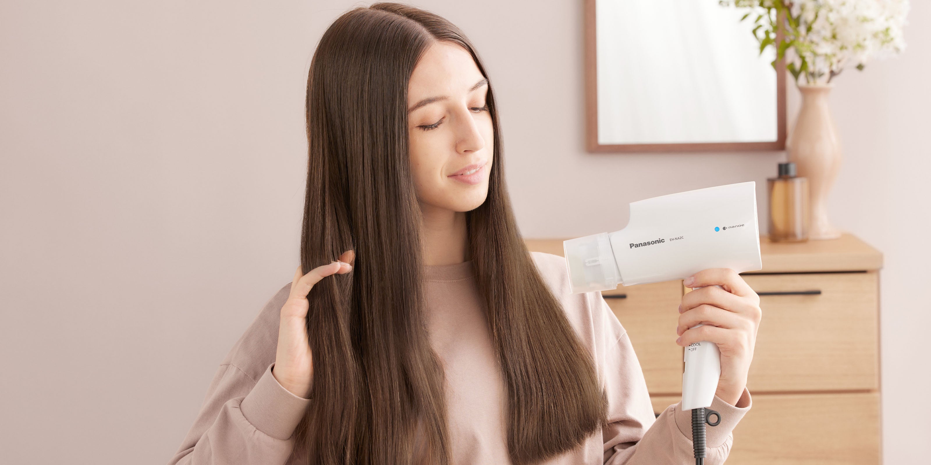 Panasonic nanoe™ Compact Travel Hair Dryer with Oscillating