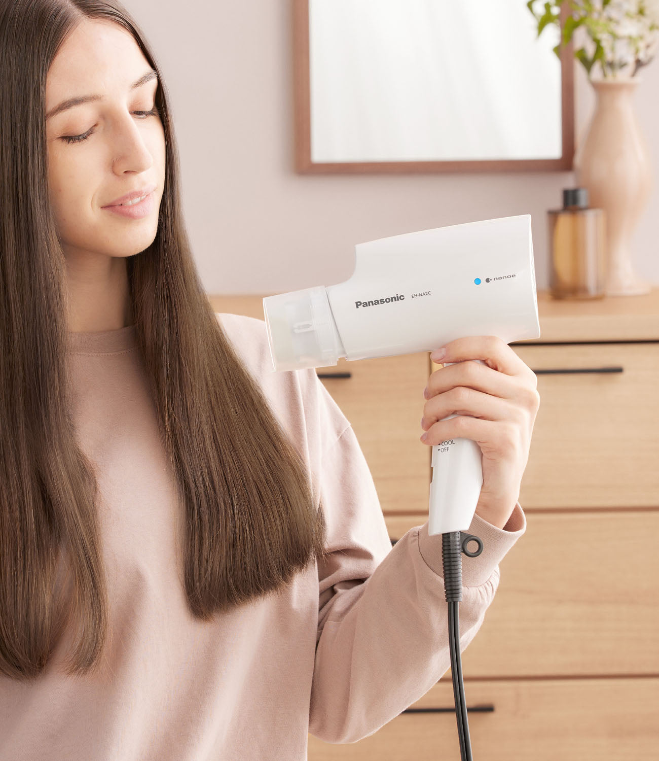 Panasonic nanoe™ Compact Travel Hair Dryer with Oscillating Quick