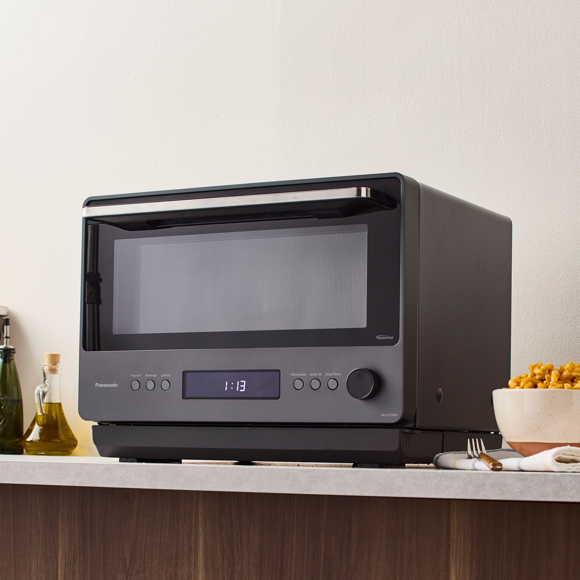 1 cu.ft. Japanese Microwave with Genuis Sensor 2.0 + Inverter Technolo